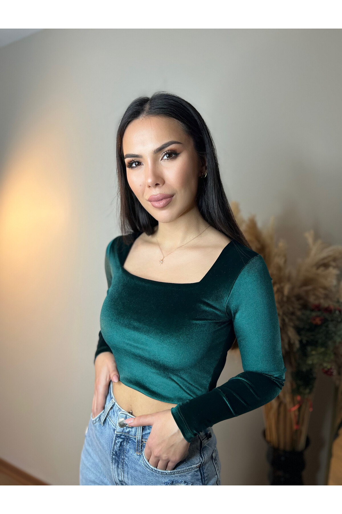Petrol Yeşili Kare Yaka Kadife Kumaş Crop Bluz